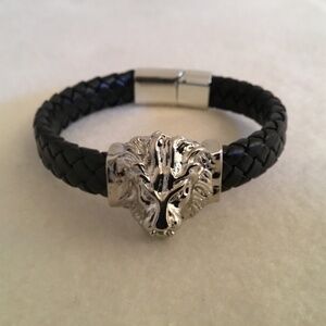 Men’s Black Woven Silvery Lion Head Bracelet